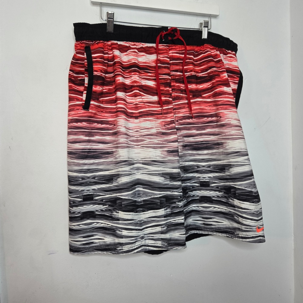 Nike Mens XL Red Black White Abstract Wave Swim Trunks Board Shorts